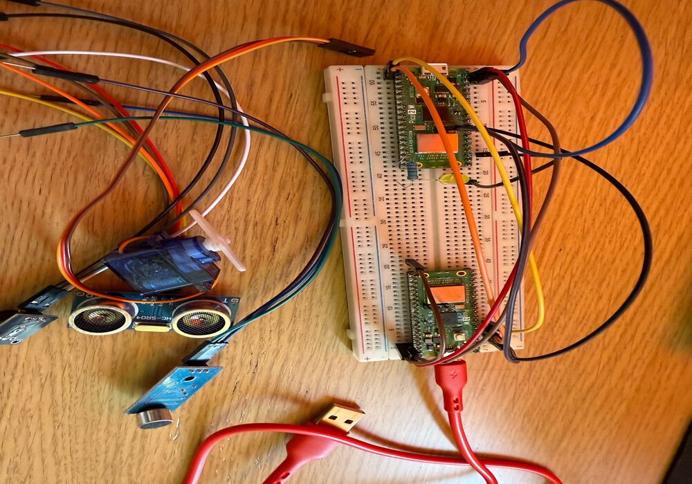This is what the wiring looks like