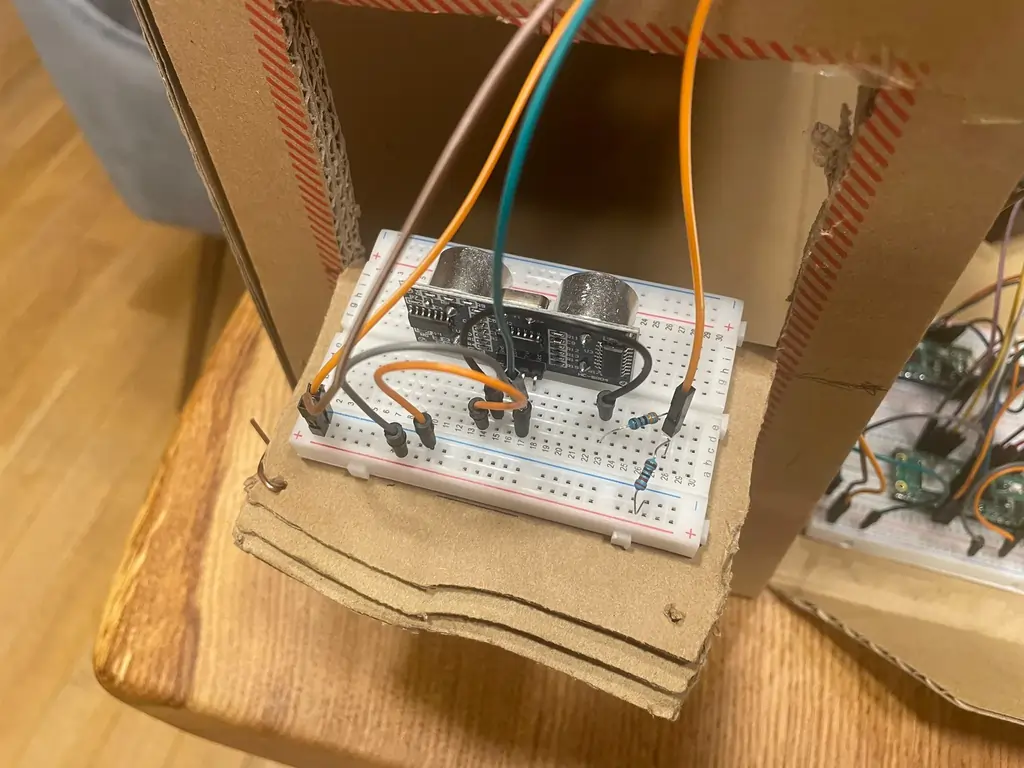 Sensor