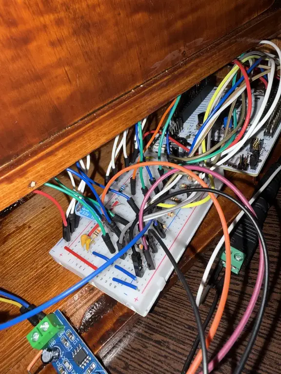 Internal Circuit
